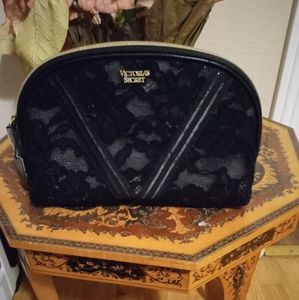 Victoria's secret cosmetic bag